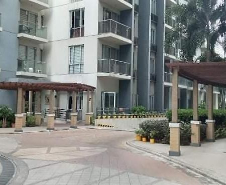 One Palm Tree Villas NAIA TERMINAL 3 Manila Exterior foto